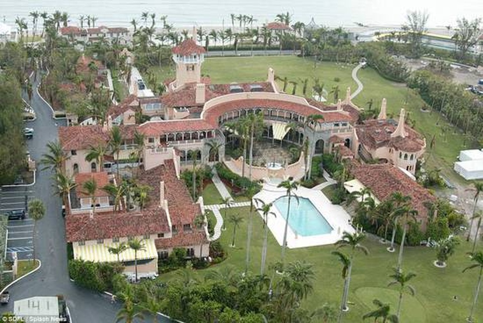 Những biệt thự xa hoa, dát vàng sang chảnh của Tổng thống Donald Trump - 5 Những biệt thự xa hoa, dát vàng sang chảnh của Tổng thống Donald Trump - 5