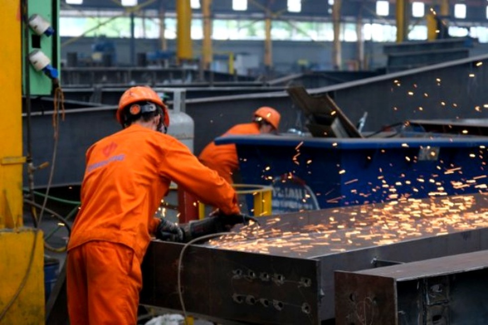 Tặng tiền, tăng lương... công nhân TPHCM vẫn nghỉ việc, bỏ phố về quê - 8 Tặng tiền, tăng lương... công nhân TPHCM vẫn nghỉ việc, bỏ phố về quê - 8