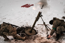 Cận chiến giành từng tuyến phố, Nga khép dần vòng vây ở Bakhmut