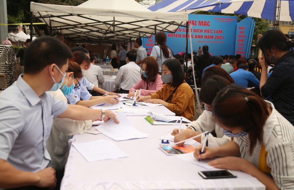 Hà Nội: Tổ chức nhiều phiên giao dịch việc làm lưu động trong quý 2/2021 - 1 Hà Nội: Tổ chức nhiều phiên giao dịch việc làm lưu động trong quý 2/2021 - 1