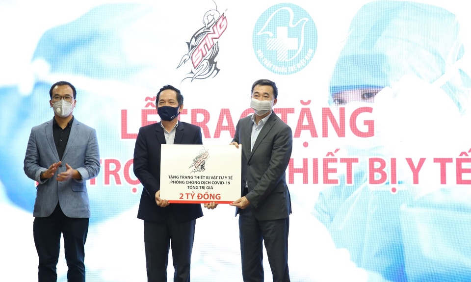 Sting đóng góp 2 tỷ đồng chung tay phòng, chống dịch Covid-19 - 1 Sting đóng góp 2 tỷ đồng chung tay phòng, chống dịch Covid-19 - 1