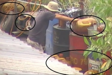 Petrolimex đuổi việc 1 lái xe ăn cắp xăng