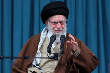 Ông Trump nêu lý do không muốn có thay đổi chế độ ở Iran