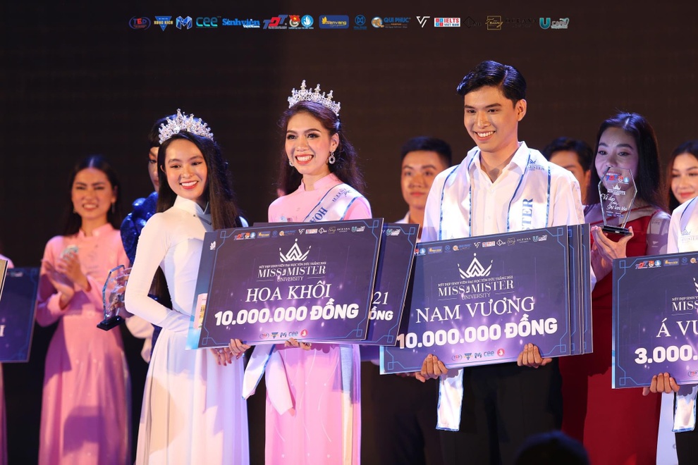 Nam Vương Trương Bảo Long: Không cho phép mình được buông thả - 2 Nam Vương Trương Bảo Long: Không cho phép mình được buông thả - 2