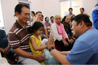 Bệnh viện Tân Tạo: Niềm vui mùa hè thiện nguyện Y khoa Việt-Mỹ