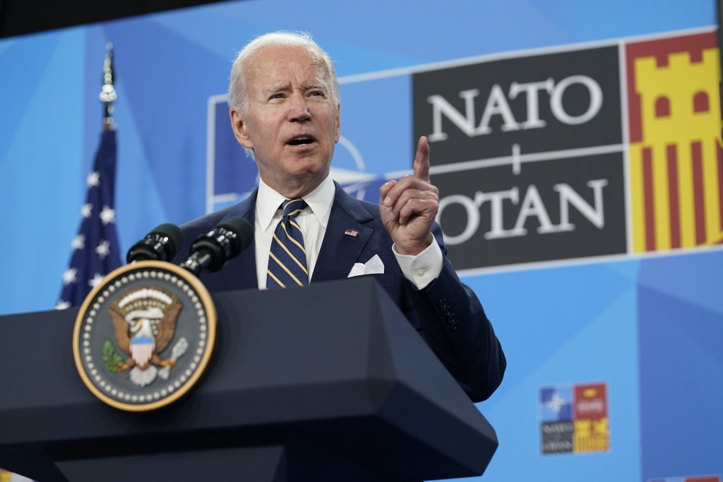 Ông Biden: Kết nạp Ukraine vào NATO lúc này sẽ châm ngòi Thế chiến 3 - 1 Ông Biden: Kết nạp Ukraine vào NATO lúc này sẽ châm ngòi Thế chiến 3 - 1