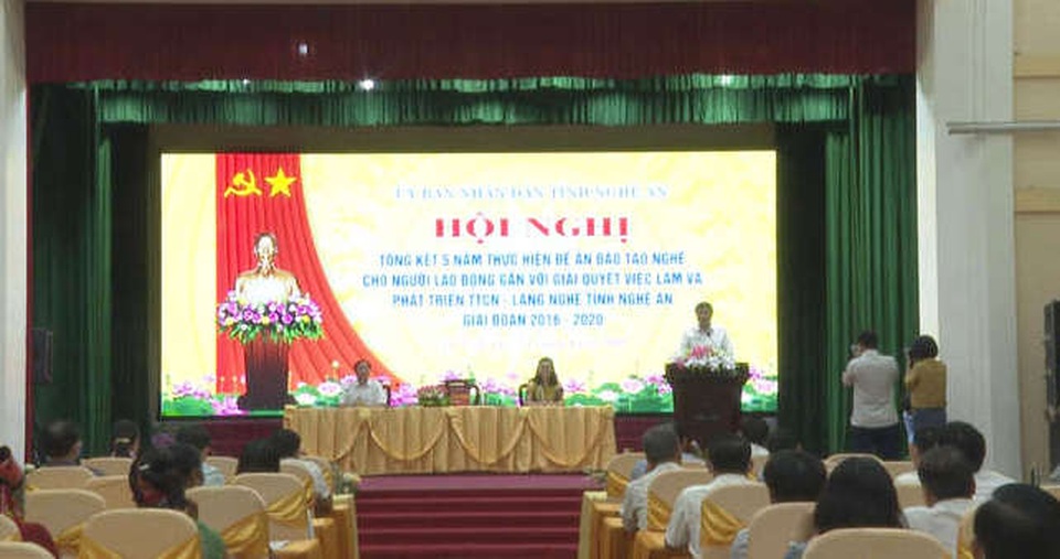 80% lao động nông thôn có nghề nghiệp sau khi được đào tạo nghề - 1 80% lao động nông thôn có nghề nghiệp sau khi được đào tạo nghề - 1
