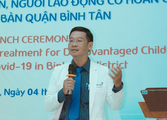 BS. CKII Nguyễn Trần Nam - Phó Giám đốc Bệnh viện Nhi Đồng Thành Phố phát biểu tại Lễ Khai mạc.