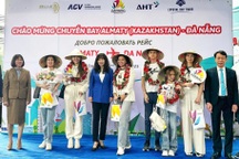 Crystal Bay đón chuyến bay thẳng đầu tiên từ Almaty - Kazakhstan đến Đà Nẵng