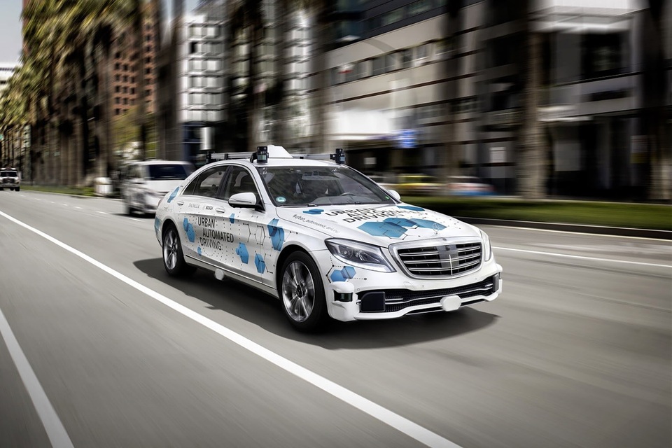 bosch-daimler-autonomous-s-class-1-2-1500x1000.jpg Xe tại lái của Mercedes-Benz