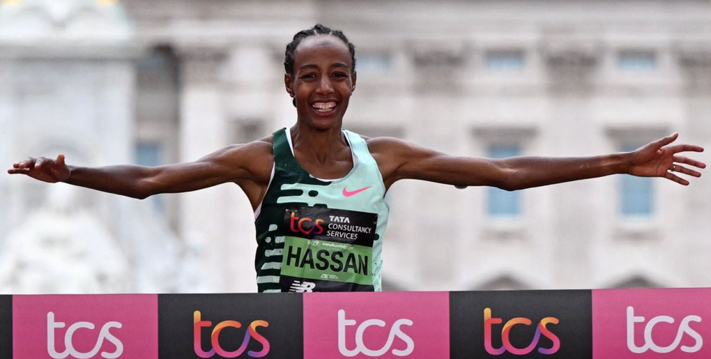 Kelvin Kiptum lập kỷ lục thế giới tại Chicago Marathon - 2 Kelvin Kiptum lập kỷ lục thế giới tại Chicago Marathon - 2