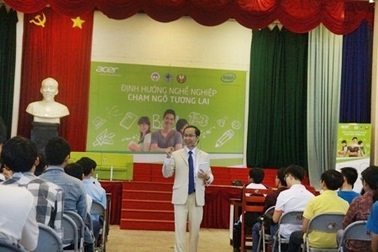 Hội thảo định hướng tương lai thu hút giới trẻ