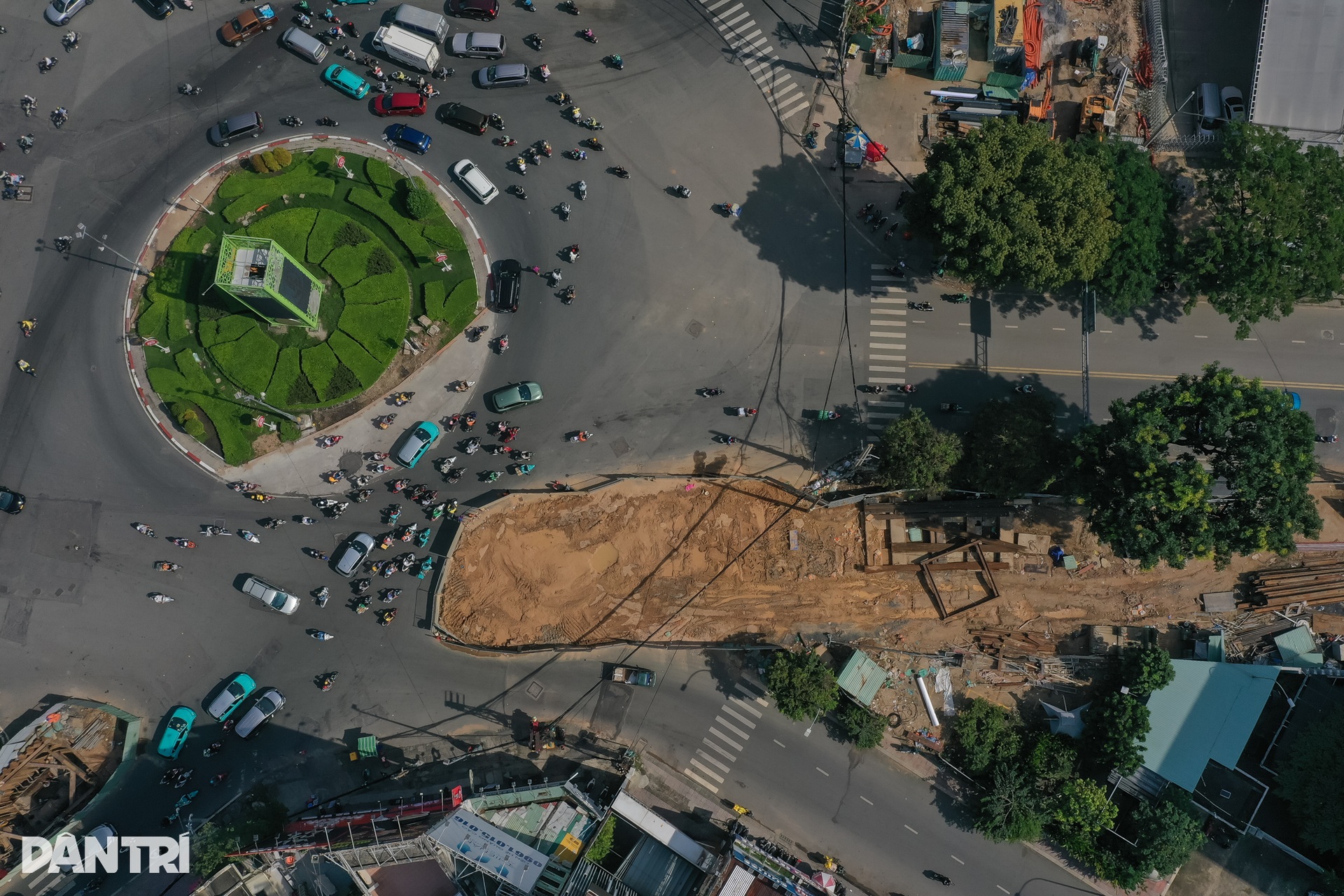 TPHCM chạy nước rút cho ngày khởi công tuyến Metro số 2 sau 15 năm chờ đợi - 2 TPHCM chạy nước rút cho ngày khởi công tuyến Metro số 2 sau 15 năm chờ đợi - 2