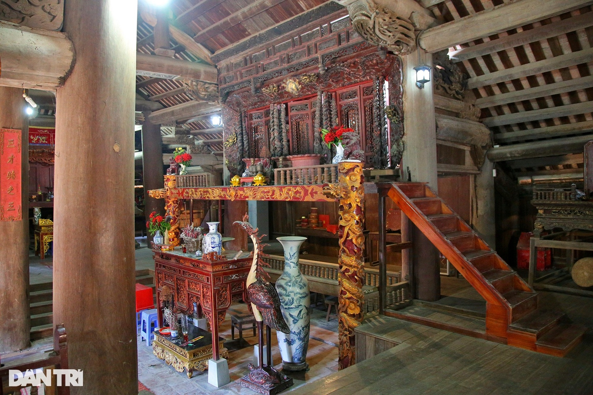 Vũ điệu rồng bên trong ngôi đình cổ ở Hà Nội - 13 Vũ điệu rồng bên trong ngôi đình cổ ở Hà Nội - 13