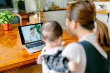 Bác sĩ trẻ: "Khám online 30 phút bằng lương 8 tiếng ở bệnh viện công"