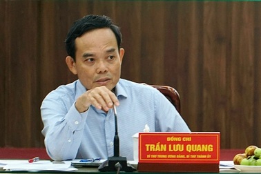 Bí thư Trần Lưu Quang: TPHCM cần ưu tiên xây trường học ở Dĩ An