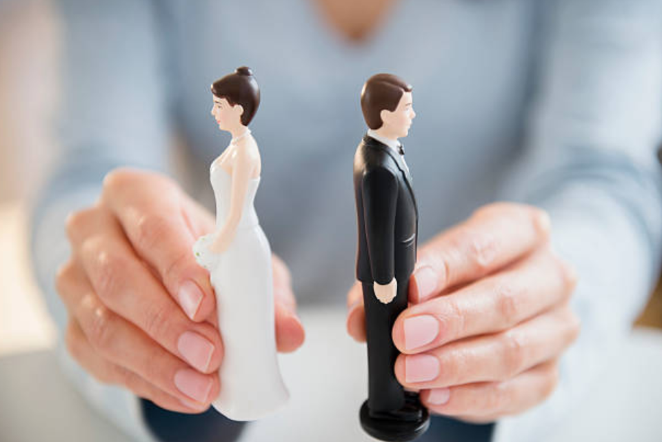Yêu lâu rồi, cưới xin đâu còn quan trọng nữa - 1 Yêu lâu rồi, cưới xin đâu còn quan trọng nữa - 1