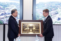 Tổng Bí thư Tô Lâm thăm Đại học Aalto và gặp gỡ sinh viên Việt Nam tại Phần Lan