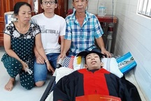 Nam sinh Cần Thơ nhận bằng tốt nghiệp đại học trước lúc qua đời