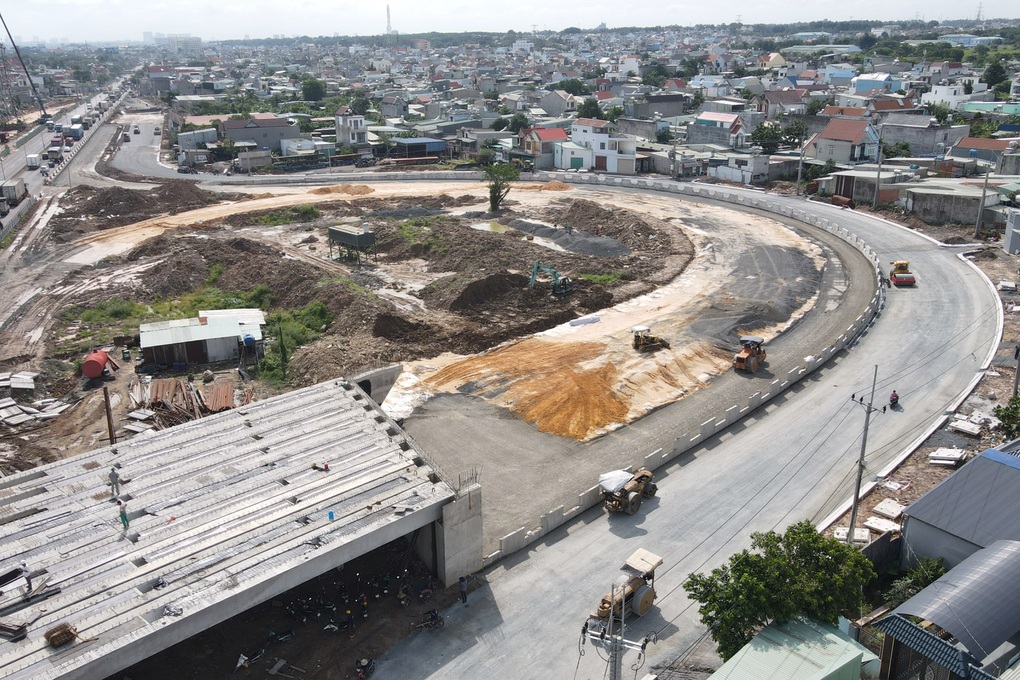 Cao tốc Biên Hòa - Vũng Tàu qua Đồng Nai chậm tiến độ, khó thông xe 19/12 - 1 Cao tốc Biên Hòa - Vũng Tàu qua Đồng Nai chậm tiến độ, khó thông xe 19/12 - 1