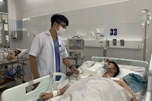 Đà Nẵng: Cứu sống du khách Hà Nội đuối nước ngừng thở hơn 20 phút