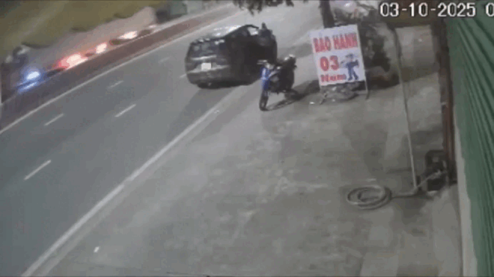 Tài xế taxi chạy bộ đuổi theo người nghi trộm ở TPHCM - 1 Tài xế taxi chạy bộ đuổi theo người nghi trộm ở TPHCM - 1