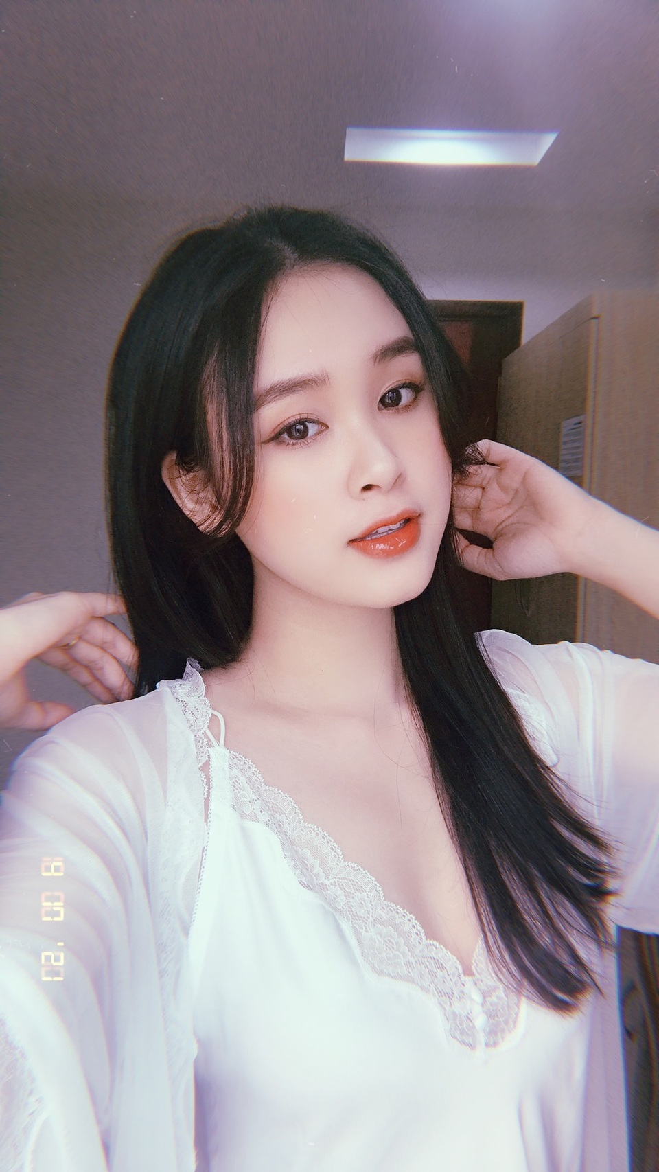 Á khôi Sinh viên Việt Nam tươi xinh trong màu áo Đoàn khi đi bầu cử - 5 Á khôi Sinh viên Việt Nam tươi xinh trong màu áo Đoàn khi đi bầu cử - 5