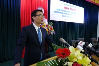 Đừng ngại làm kỳ thi tốn kém, mệt nhọc nếu thúc đẩy các cháu học