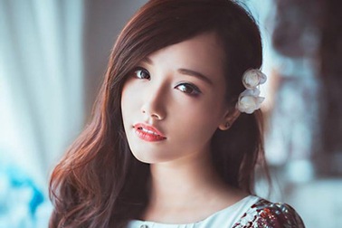 Vẻ đẹp nổi bật của “hot girl” Đại học Ngoại thương