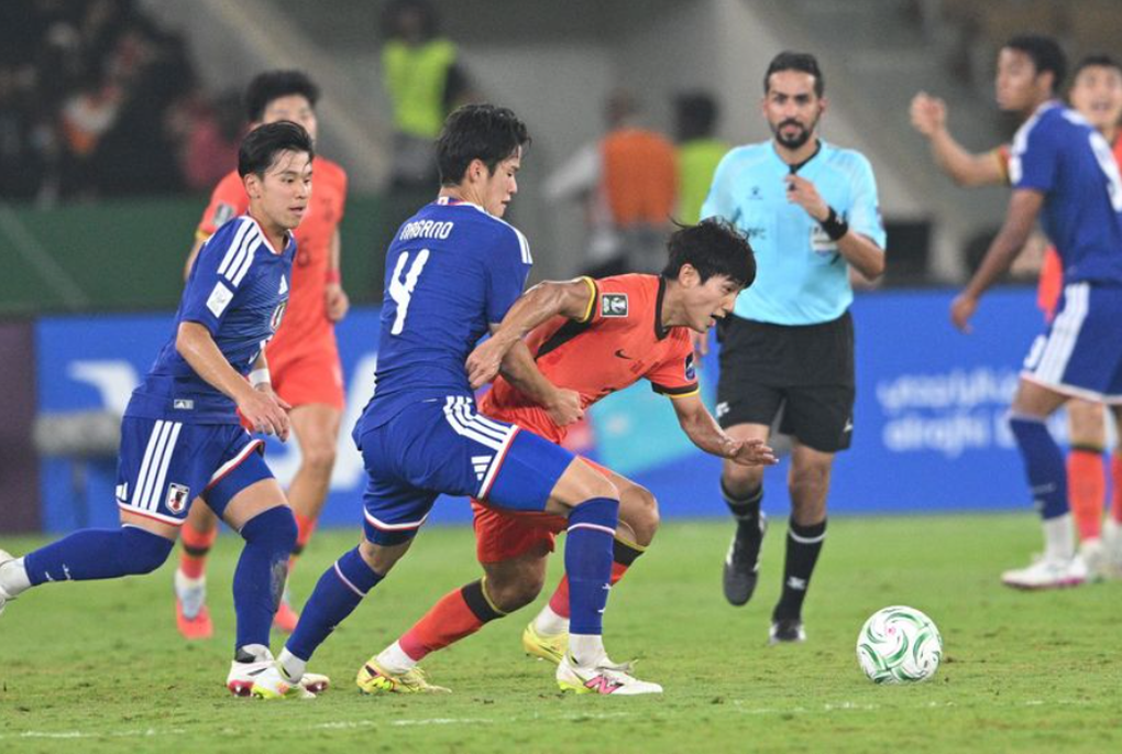 CĐV Trung Quốc cảm thấy xấu hổ khi đội nhà thua đậm U23 Nhật Bản - 1