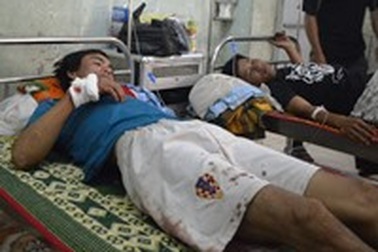 Quảng Bình: Bom bi phát nổ, 4 người thương vong