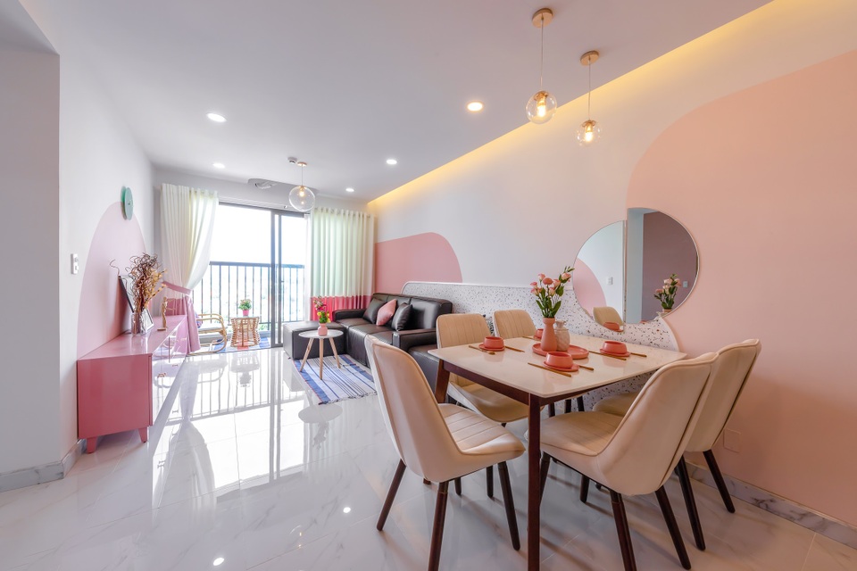 TP.HCM: Làm ngôi nhà màu hồng đẹp như cổ tích với giá rẻ không ngờ - 1 TP.HCM: Làm ngôi nhà màu hồng đẹp như cổ tích với giá rẻ không ngờ - 1