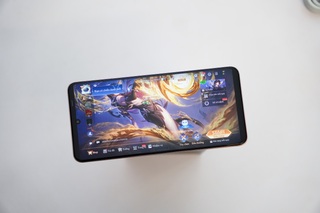 Đánh giá vivo V60 Lite 5G: Hiệu suất tốt, pin khỏe, camera còn hạn chế - 8 Đánh giá vivo V60 Lite 5G: Hiệu suất tốt, pin khỏe, camera còn hạn chế - 8