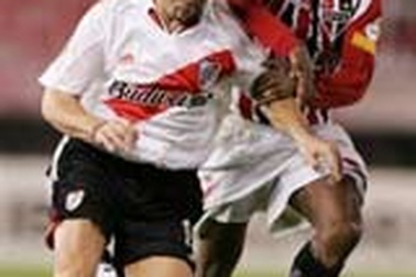 Juve giải phóng hợp đồng với Salas