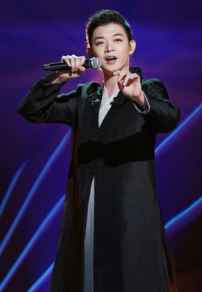 Cơn bão phong sát quét đổ những tượng đài showbiz Hoa ngữ năm 2021 - 12 Cơn bão phong sát quét đổ những tượng đài showbiz Hoa ngữ năm 2021 - 12