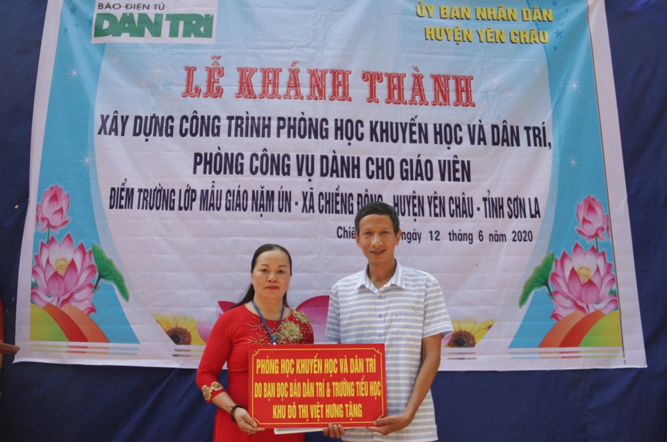 Dân bản hiến đất cùng bạn đọc Dân trí xây trường tặng học sinh vùng cao - 6 Dân bản hiến đất cùng bạn đọc Dân trí xây trường tặng học sinh vùng cao - 6