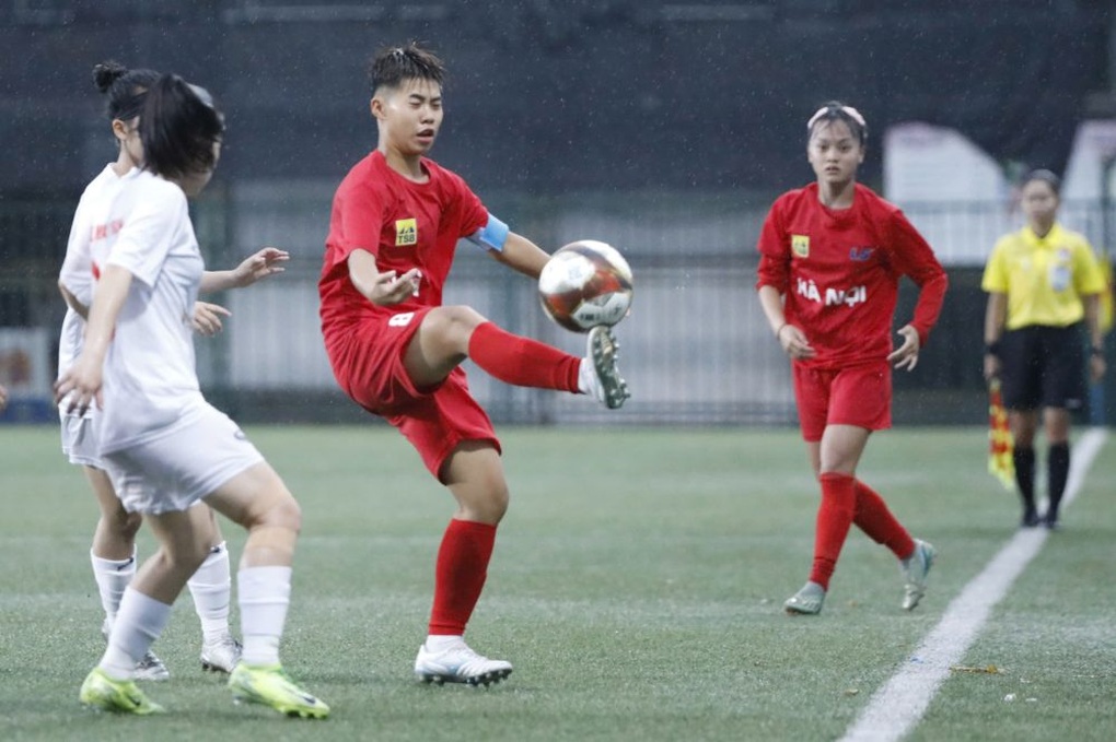 Hà Nội bảo vệ thành công chức vô địch giải U16 nữ Quốc gia - 1 Hà Nội bảo vệ thành công chức vô địch giải U16 nữ Quốc gia
