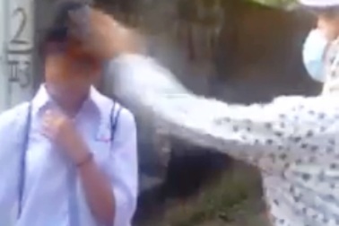 Công an điều tra vụ nữ sinh bị đánh hội đồng