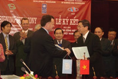 15 triệu USD nâng cao hiệu suất chiếu sáng