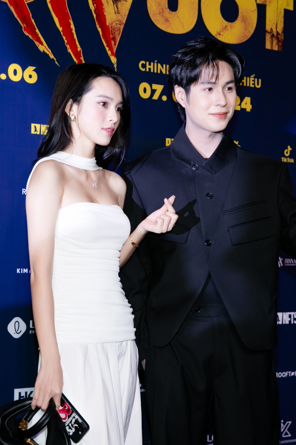DJ Mie đi xem phim mới của Hồng Thanh, hé lộ về tình mới của người cũ - 10 DJ Mie đi xem phim mới của Hồng Thanh, hé lộ về tình mới của người cũ - 10