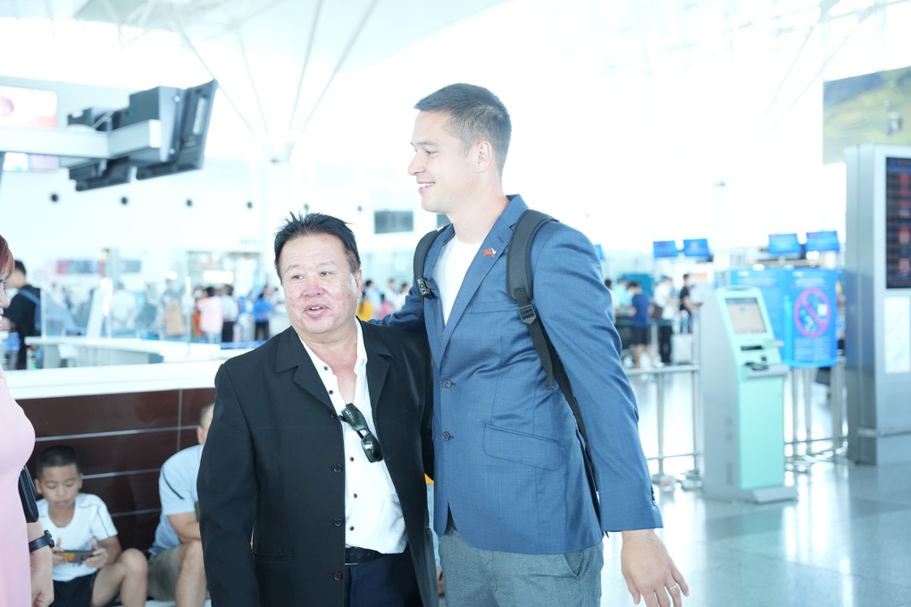 Vừa gia nhập CLB Công An Hà Nội, Filip Nguyễn đã thiết lập kỷ lục - 5 Vừa gia nhập CLB Công An Hà Nội, Filip Nguyễn đã thiết lập kỷ lục - 5