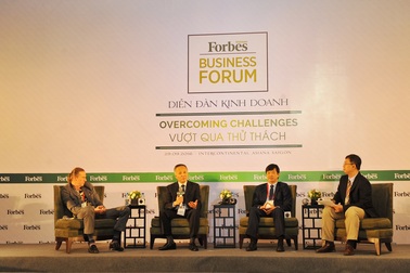 Forbes đánh giá vai trò dẫn dắt thị trường của cổ phiếu VCB