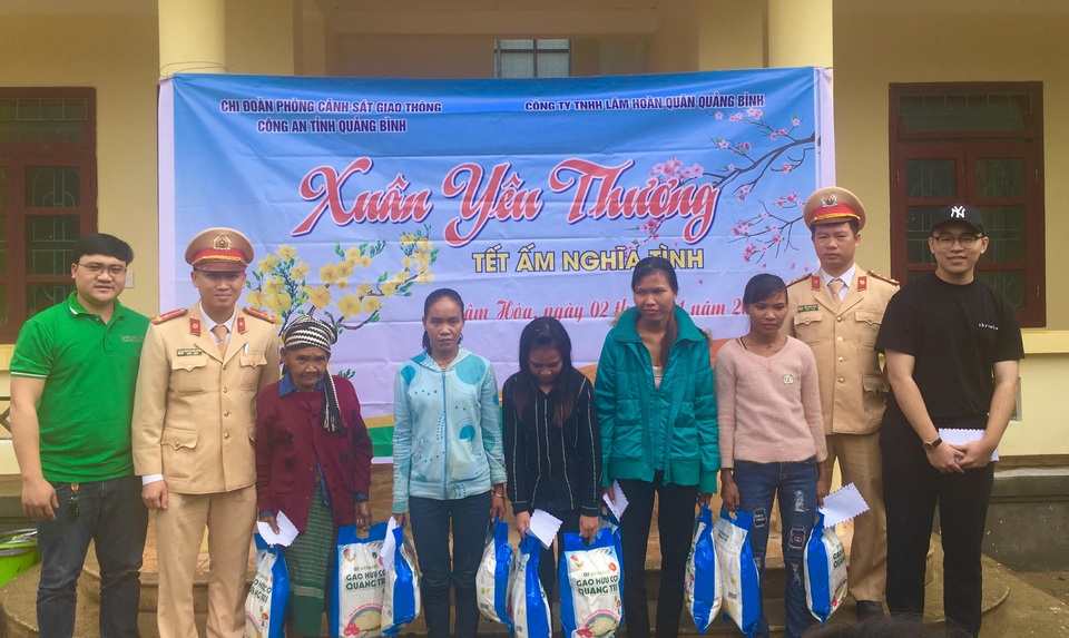 Một du học sinh Việt tại Mỹ mở sổ tiết kiệm làm từ thiện ở quê nhà - 1 Một du học sinh Việt tại Mỹ mở sổ tiết kiệm làm từ thiện ở quê nhà - 1