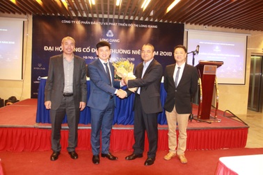 Khẳng định vị thế, vững bước thành công