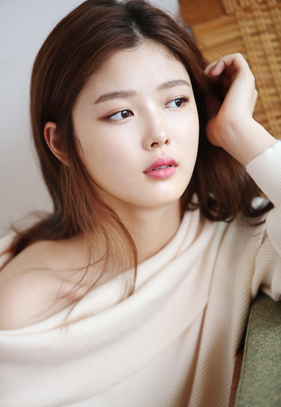 “Em gái quốc dân” Kim Yoo Jung “lột xác” ngoạn mục ở tuổi 21 - 8 “Em gái quốc dân” Kim Yoo Jung “lột xác” ngoạn mục ở tuổi 21 - 8