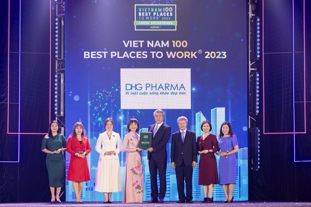 Dược Hậu Giang tăng thứ bậc ở Top 100 nơi làm việc tốt nhất Việt Nam 2023 - 1 Dược Hậu Giang tăng thứ bậc ở Top 100 nơi làm việc tốt nhất Việt Nam 2023 - 1