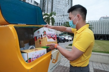 Vietnam Post tiêu thụ gần 4.300 tấn vải qua sàn TMĐT Postmart.vn