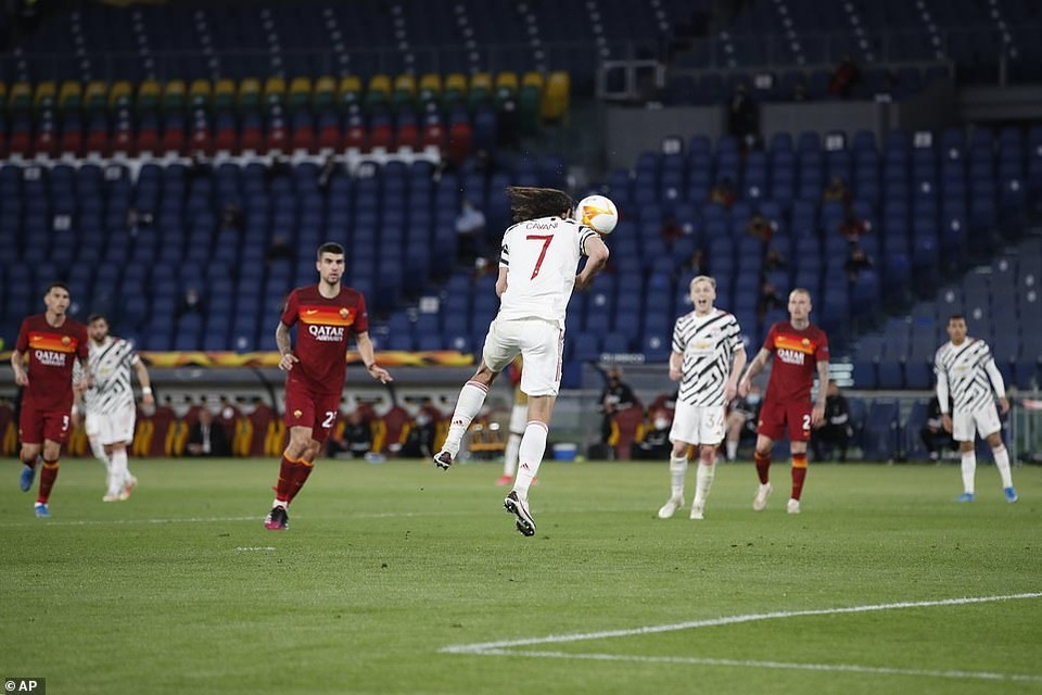 Man Utd thua AS Roma trong ngày Cavani lập cú đúp - 7 Man Utd thua AS Roma trong ngày Cavani lập cú đúp - 7