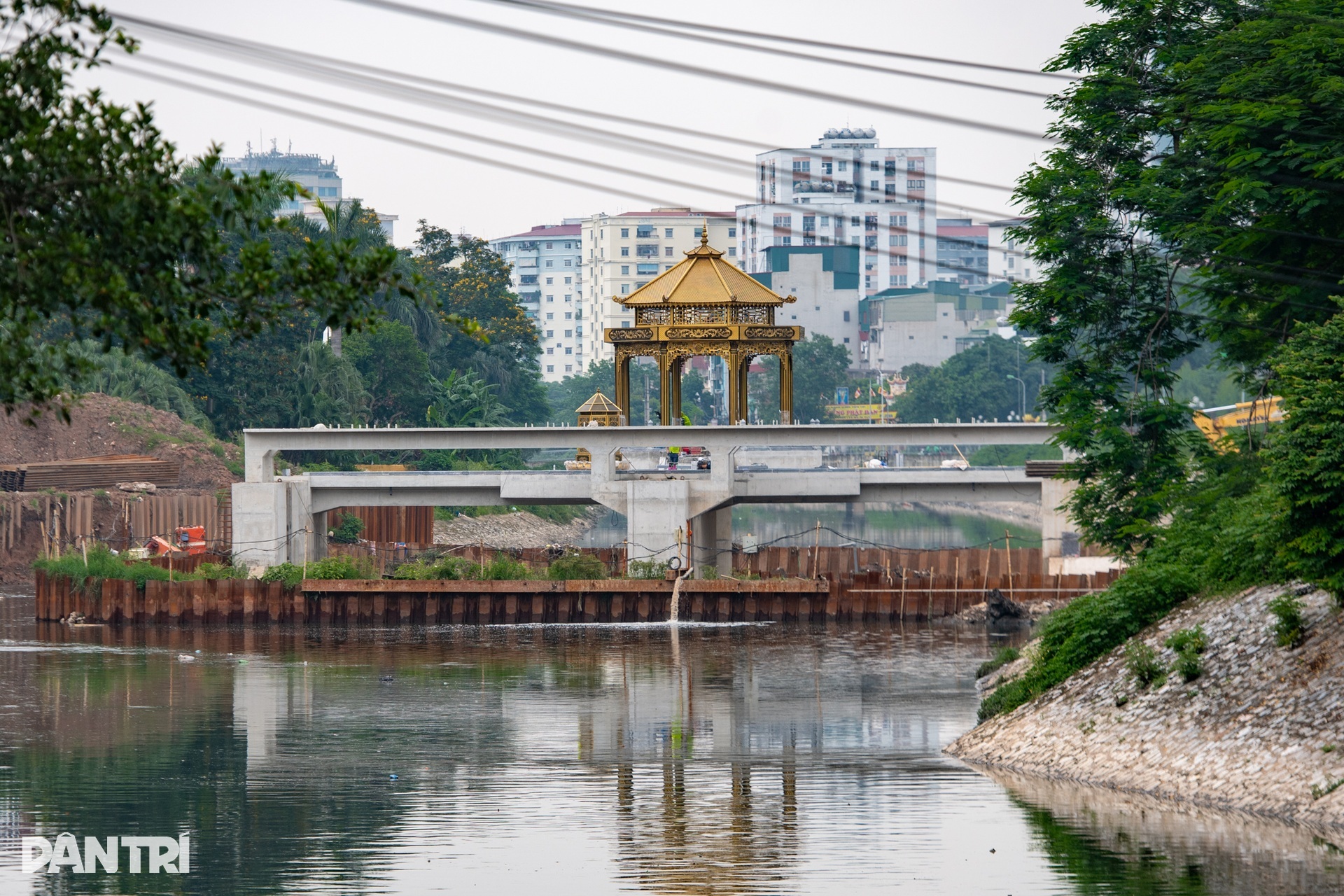 Hiện trạng sông Tô Lịch trước ngày được hồi sinh - 11 Hiện trạng sông Tô Lịch trước ngày được hồi sinh - 11