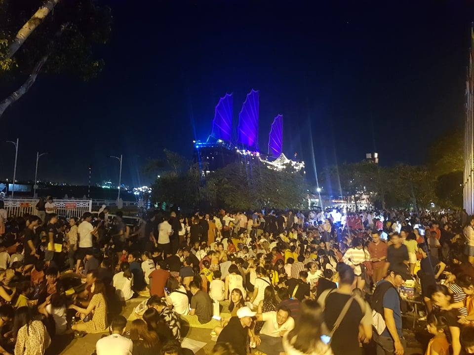 80794020_451024708923126_3840608272033775616_n.jpg Giao thừa 2020